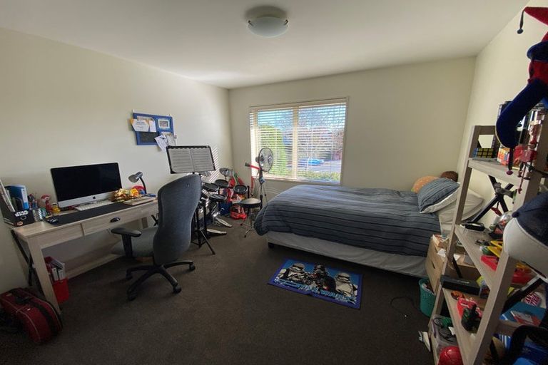 Photo of property in 64 Wairakei Road, Bryndwr, Christchurch, 8052