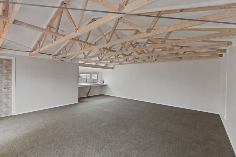 Photo of property in 1 Moore Avenue, Tawhero, Whanganui, 4501