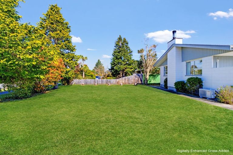 Photo of property in 61 Burnett Street, Oxford, 7430