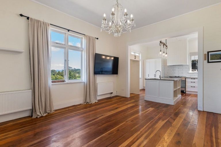 Photo of property in 1106 Egmont Road, Egmont Village, New Plymouth, 4372