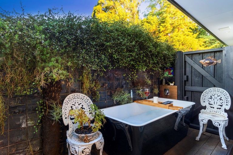 Photo of property in 33 Mervyn Place, Ohauiti, Tauranga, 3112