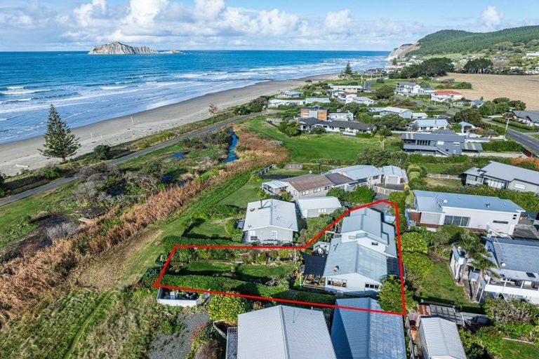 Photo of property in 96 Harper Road, Waimarama, Havelock North, 4294