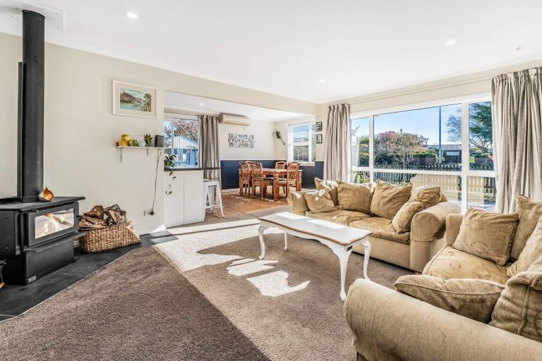 Photo of property in 15 Longden Street, Darfield, 7510