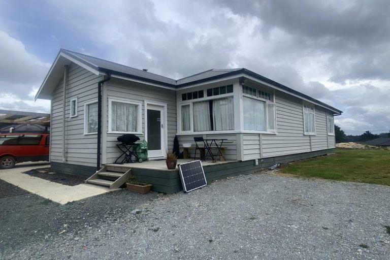 Photo of property in 13 Nurse Cavell Lane, Paparoa, 0571