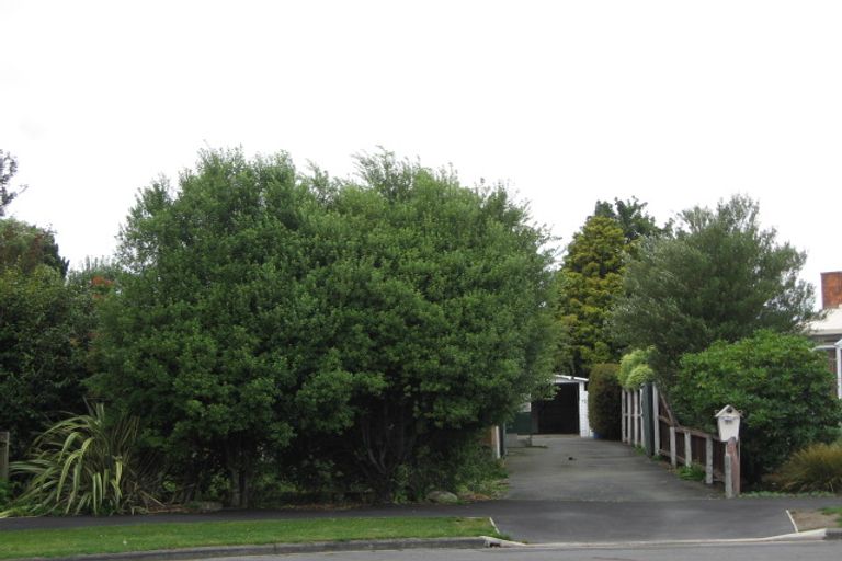 Photo of property in 12 Hussar Place, Hoon Hay, Christchurch, 8025