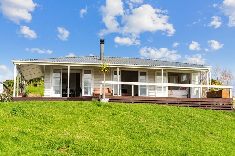 Photo of property in 172 Brooks Road, Waipu, 0582