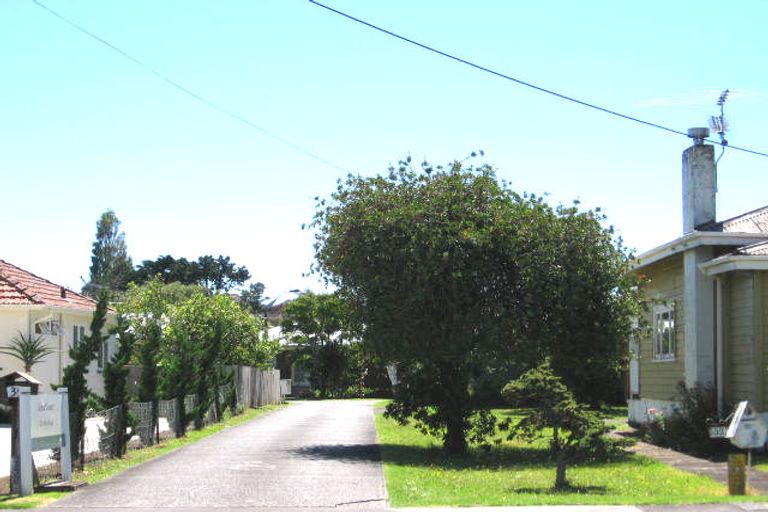 Photo of property in 33a Alma Road, Milford, Auckland, 0620