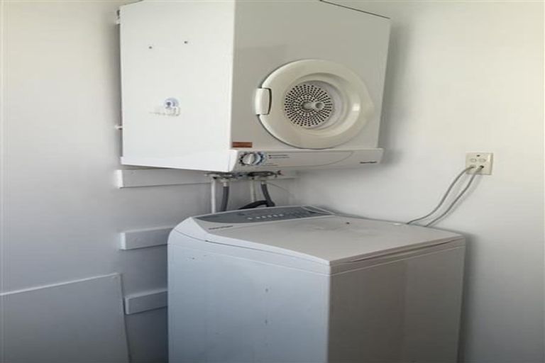 Photo of property in Adelphi Apartments, 183 The Terrace, Wellington Central, Wellington, 6011