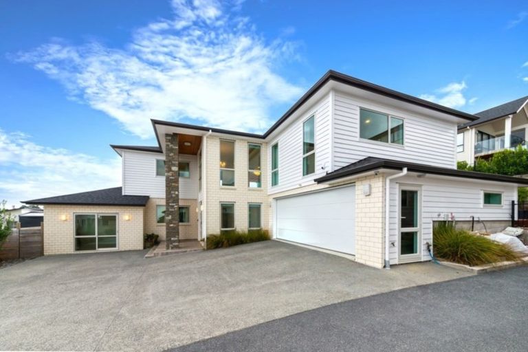 Photo of property in 32 Miller Rise, Silverdale, 0932