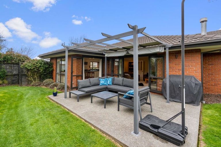 Photo of property in 8 Ernest Gray Place, Halswell, Christchurch, 8025