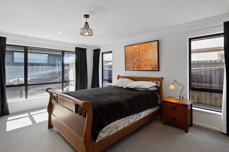 Photo of property in 11 Donne Street, Marshland, Christchurch, 8083