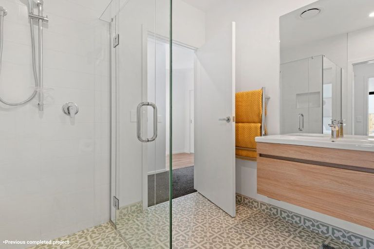 Photo of property in 69 Annie Aranui Drive, Poraiti, 4182