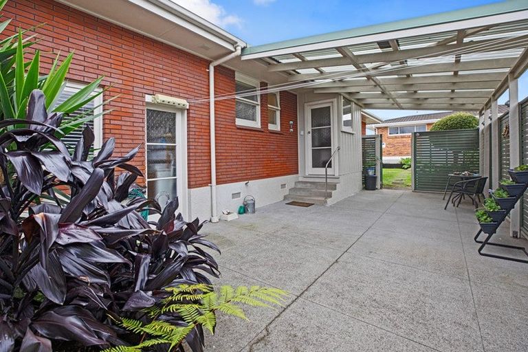 Photo of property in 2 Longwood Lane, Otumoetai, Tauranga, 3110