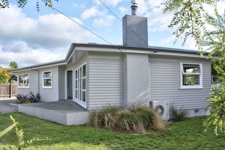 Photo of property in 20a Tararua Street, Masterton, 5810