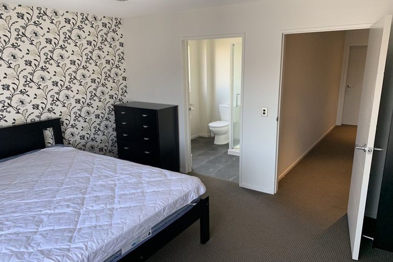 Photo of property in 677 George Street, North Dunedin, Dunedin, 9016