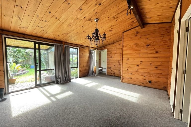 Photo of property in 41b Barrett Road, Whalers Gate, New Plymouth, 4310