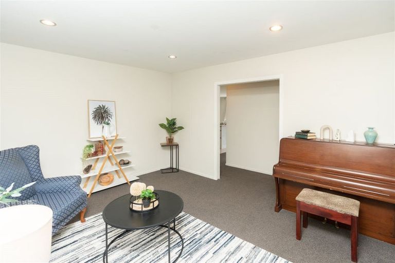 Photo of property in 60 Magellan Rise, Flagstaff, Hamilton, 3210