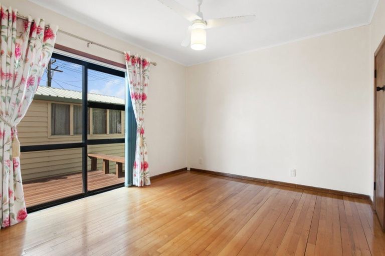 Photo of property in 21 Dunlop Road, Te Puke, 3119