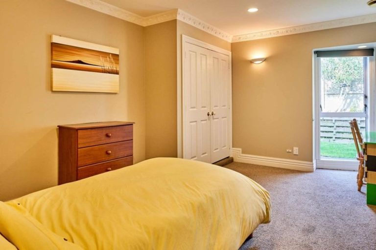 Photo of property in 7 Stormanstown Way, Seatoun, Wellington, 6022