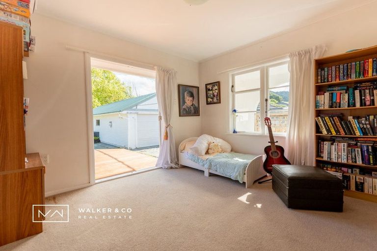 Photo of property in 51 Brentwood Street, Trentham, Upper Hutt, 5018
