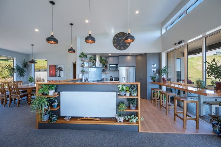 Photo of property in 335 Higgins Road, Wakefield, 7095