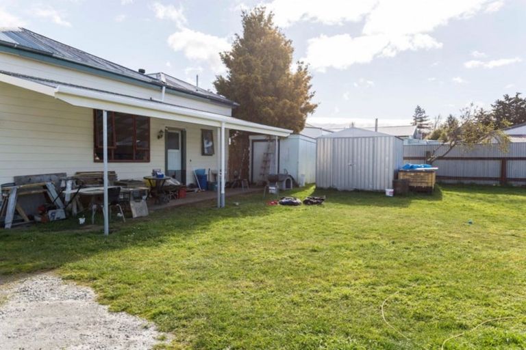 Photo of property in 20 Princess Street, Dannevirke, 4930