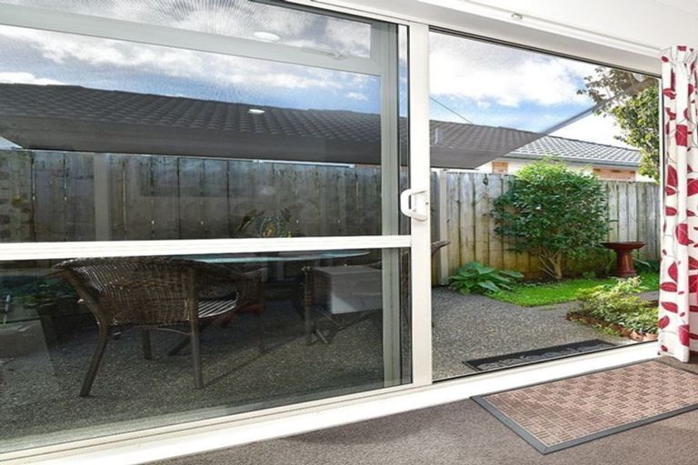 Photo of property in 29 Dan Tori Place, Orewa, 0931
