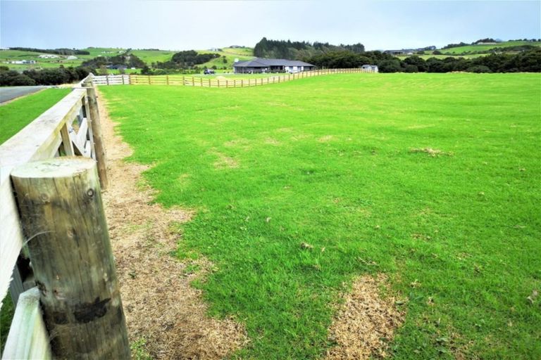 Photo of property in 30 Woodleigh Lane, Mangawhai, 0573