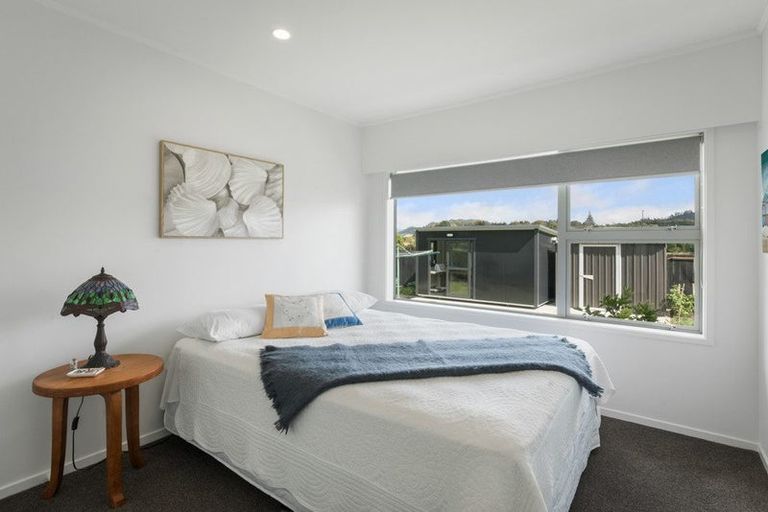 Photo of property in 8 Sandleigh Drive, Athenree, Katikati, 3177