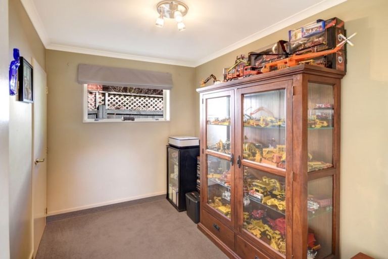 Photo of property in 4 Walton Park Avenue, Fairfield, Dunedin, 9018