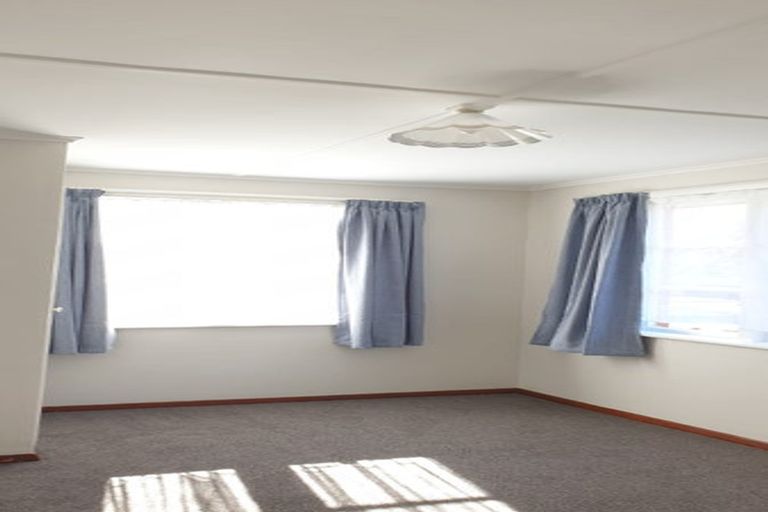 Photo of property in 50 Dyer Street, Epuni, Lower Hutt, 5011