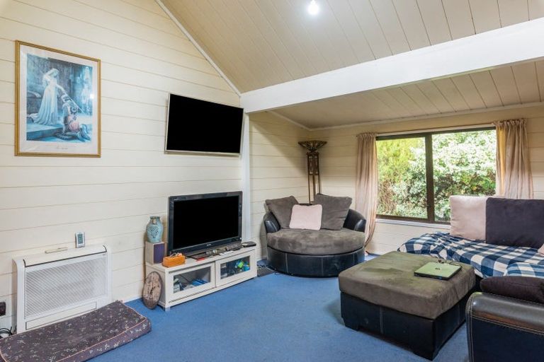 Photo of property in 1 Kew Grove, Raumati Beach, Paraparaumu, 5032