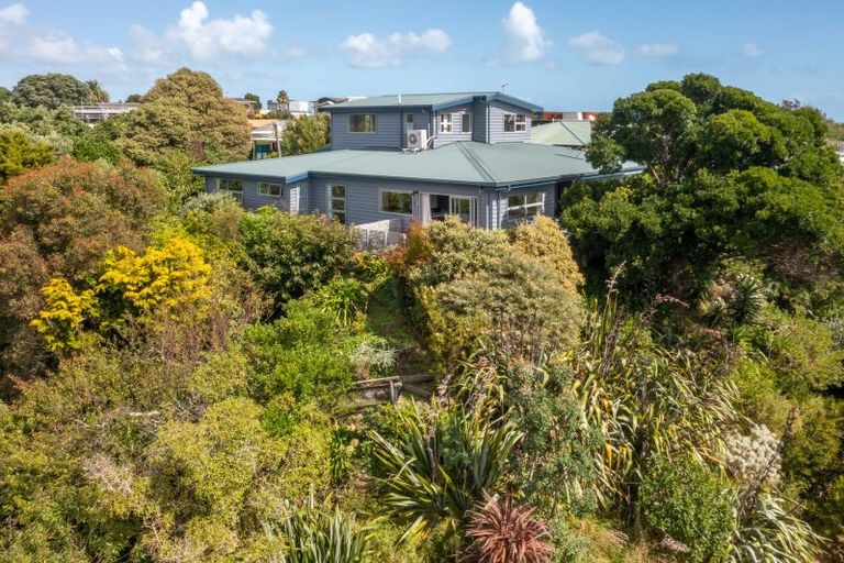 Photo of property in 5 Newry Road, Raumati Beach, Paraparaumu, 5032