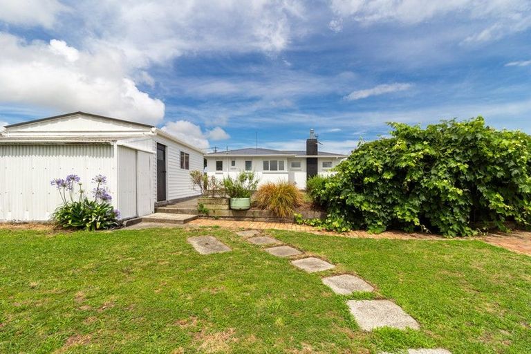 Photo of property in 12 Scott Avenue, Owhata, Rotorua, 3010