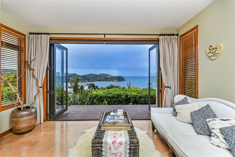 Photo of property in 515 Hibiscus Coast Highway, Hatfields Beach, Orewa, 0931
