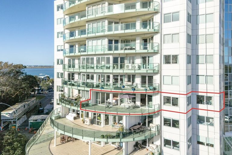 Photo of property in 1/6d Durham Street, Tauranga, 3110
