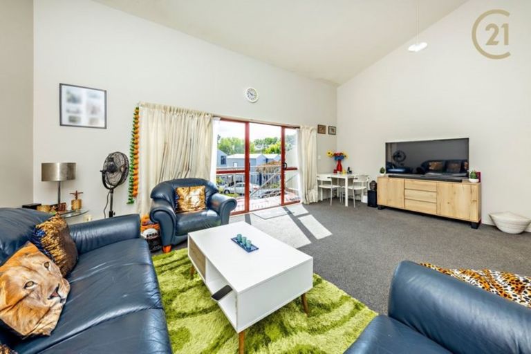 Photo of property in 66 Malaspina Place, Papatoetoe, Auckland, 2025