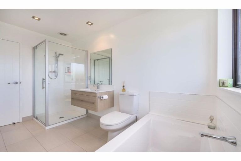 Photo of property in 29 Old Mill Road, Silverdale, 0932