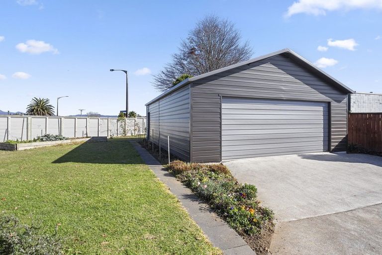 Photo of property in 17 Tauranga Road, Waihi, 3610