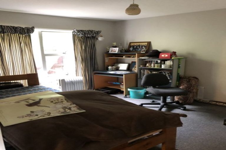 Photo of property in 1/49b Withells Road, Avonhead, Christchurch, 8042