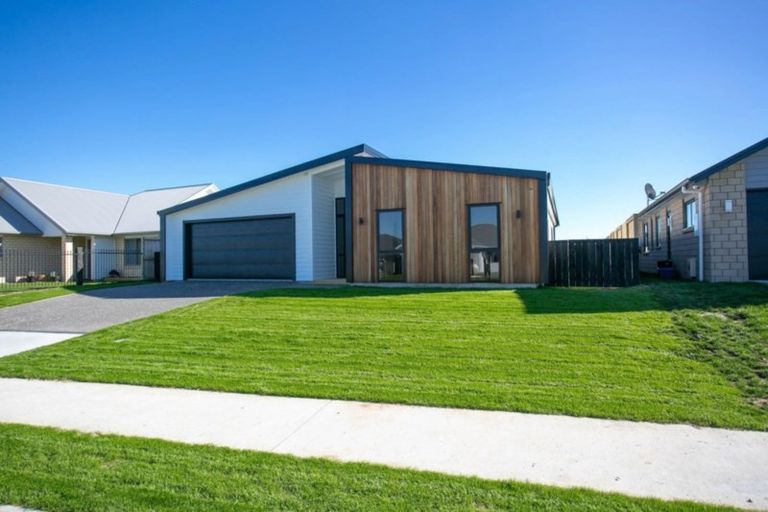 Photo of property in 5 Hehan Close, Cambridge, 3434