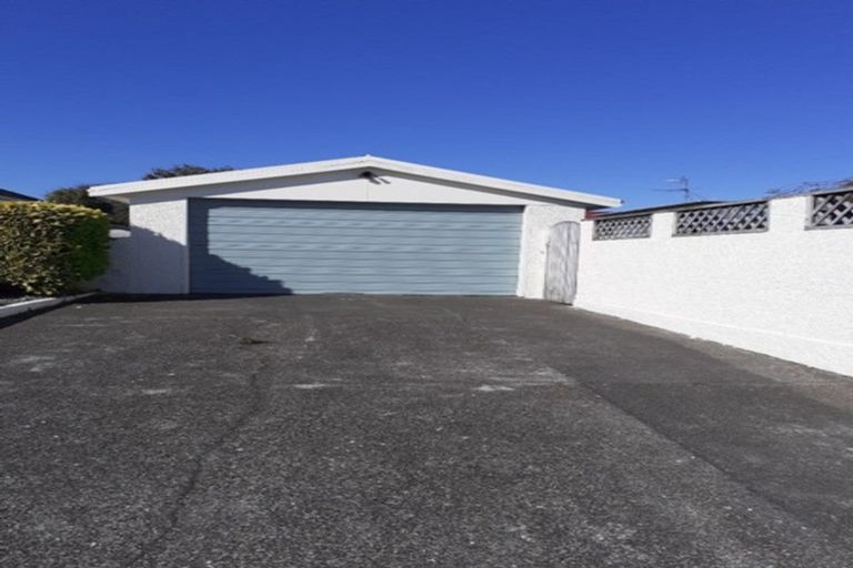 Photo of property in 1 Orwell Crescent, Newfield, Invercargill, 9812