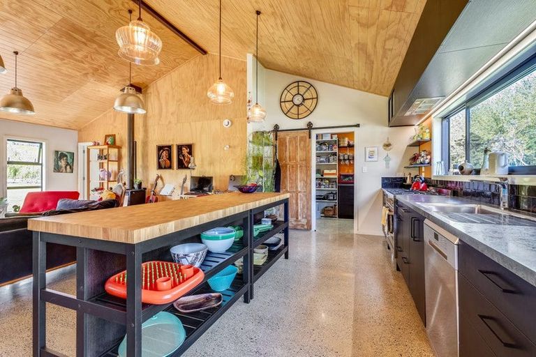 Photo of property in 33a Waiotahi Drive, Mangawhai, 0573