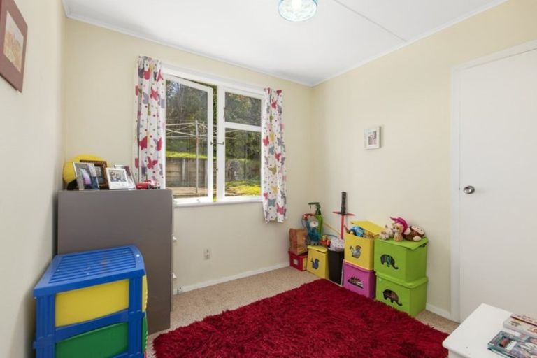 Photo of property in 368 George Street, Stokes Valley, Lower Hutt, 5019