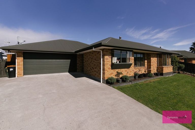 Photo of property in 10 Woodgate Court, Fitzherbert, Palmerston North, 4410