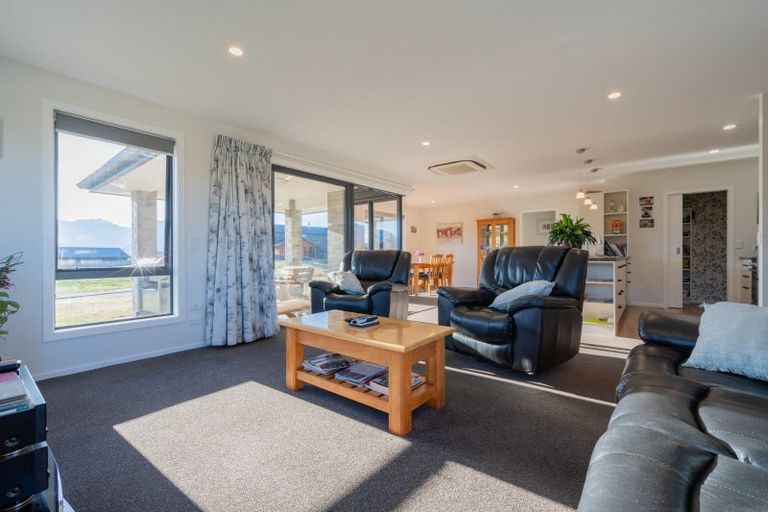 Photo of property in 24 Burnby Drive, Te Anau, 9679