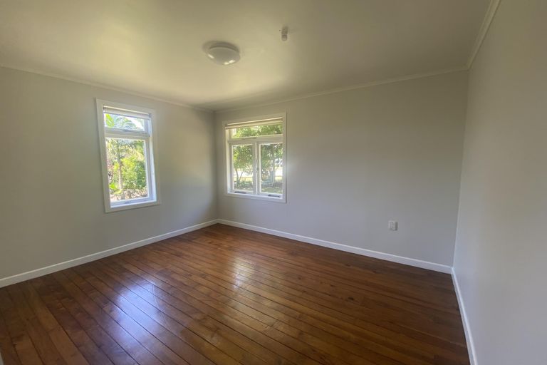 Photo of property in 160 Kerikeri Road, Kerikeri, 0230