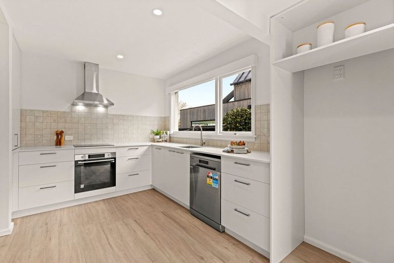 Photo of property in 1/41 Darvel Street, Riccarton, Christchurch, 8011