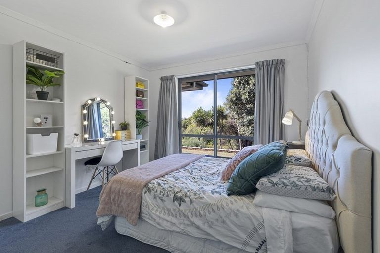 Photo of property in 68 Lough Bourne Drive, Pukekohe, 2120