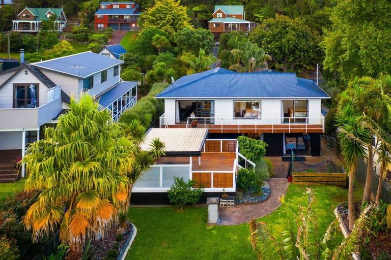 Photo of property in 9 Rangimarie Road, Swanson, Auckland, 0816